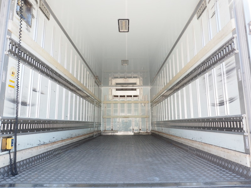 日野 レンジャー 冷凍バン 中型 TKG-FC9JKAG 年式 H26[写真16]