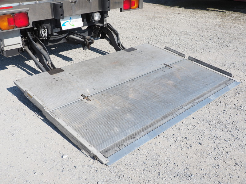 日野 レンジャー 冷凍バン 中型 TKG-FC9JKAG 年式 H26[写真27]