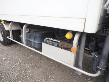 いすゞ エルフ 冷凍バン 小型 TKG-NPR85AN 年式 H26 [写真05]