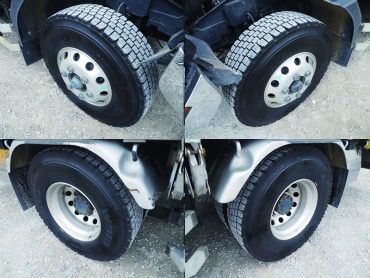 いすゞ フォワード 平ボディ 中型 TKG-FRR90T2 年式 H26 [写真27]