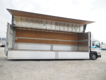 いすゞ ギガ ウイング車 大型 QKG-CYJ77A 年式 H27 [写真13]