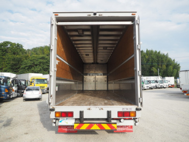 いすゞ ギガ ウイング車 大型 QKG-CYJ77A 年式 H27 [写真23]