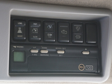 いすゞ ギガ ウイング車 大型 QKG-CYJ77A 年式 H27 [写真35]