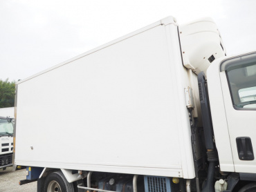 いすゞ エルフ 冷凍バン 小型 BDG-NPR85AN 年式 H21 [写真10]