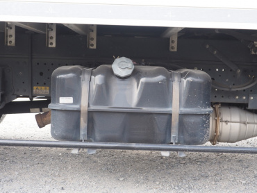 いすゞ エルフ 冷凍バン 小型 TKG-NPR85AN 年式 H26 [写真11]