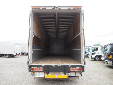 いすゞ ギガ ウイング車 大型 PDG-CYJ77W8 年式 H22 [写真25]