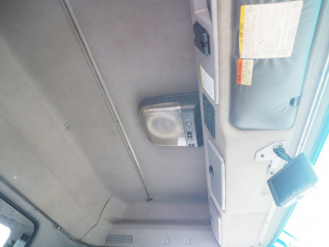 いすゞ ギガ ウイング車 大型 PDG-CYJ77W8 年式 H22 [写真32]