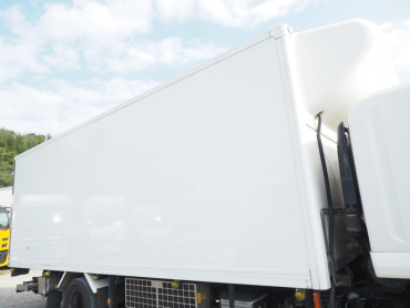 いすゞ フォワード 冷凍バン 中型 PDG-FRR34T2 年式 H20 [写真06]