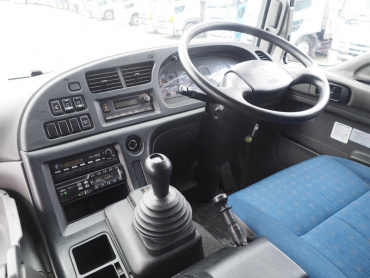 いすゞ ギガ ウイング車 大型 QKG-CYJ77A 年式 H25 [写真37]