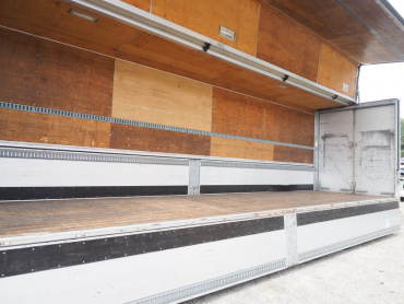 日野 グランドプロフィア ウイング車 大型 BKG-FW1EXYG 年式 H21 [写真18]