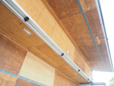 日野 グランドプロフィア ウイング車 大型 BKG-FW1EXYG 年式 H21 [写真19]