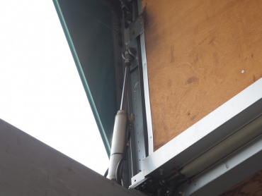 日野 グランドプロフィア ウイング車 大型 BKG-FW1EXYG 年式 H21 [写真15]