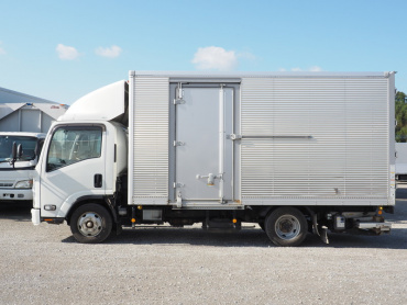 いすゞ エルフ バン車 小型 TRG-NPR85AN 年式 H29 [写真10]