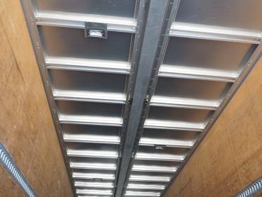 いすゞ ギガ ウイング車 大型 QKG-CYJ77A 年式 H24 [写真24]