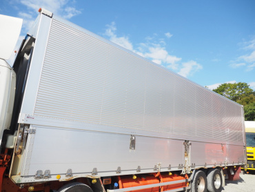 いすゞ ギガ ウイング車 大型 QKG-CYJ77A 年式 H26 [写真16]