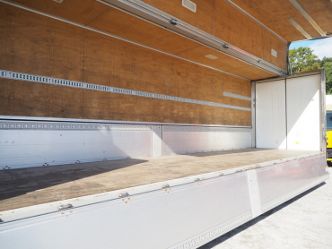 いすゞ ギガ ウイング車 大型 QKG-CYJ77A 年式 H26 [写真22]