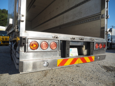 三菱ふそう スーパーグレート ウイング車 大型 QKG-FS55VZ 年式 H24 [写真25]