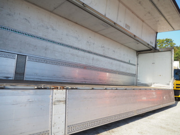 三菱ふそう スーパーグレート ウイング車 大型 QKG-FS55VZ 年式 H24 [写真21]