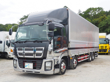 いすゞ ギガ ウイング車 大型 QKG-CYJ77A 年式 H26 [写真01]