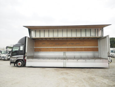 いすゞ ギガ ウイング車 大型 QKG-CYJ77A 年式 H26 [写真18]