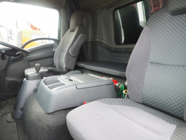 いすゞ フォワード バン車 中型 SKG-FRR90T2 年式 H24 [写真31]