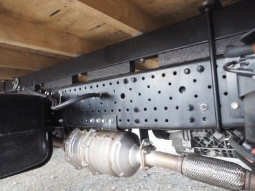 いすゞ エルフ 平ボディ 小型 TRG-NPR85AR 年式 H30 [写真32]