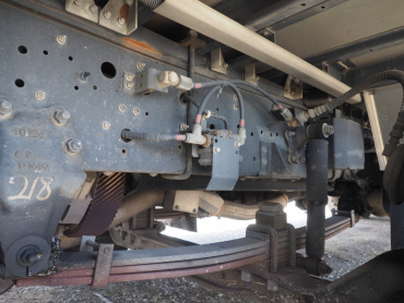 いすゞ ギガ ウイング車 大型 LKG-CYJ77A 年式 H23 [写真46]