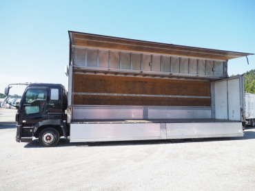 いすゞ ギガ ウイング車 大型 LKG-CYJ77A 年式 H23 [写真15]