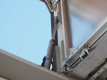 いすゞ ギガ ウイング車 大型 LKG-CYJ77A 年式 H23 [写真12]