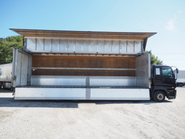 いすゞ ギガ ウイング車 大型 LKG-CYJ77A 年式 H23 [写真10]