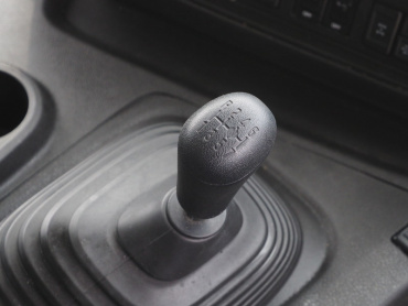 いすゞ ギガ ウイング車 大型 QKG-CYJ77B 年式 H28 [写真34]