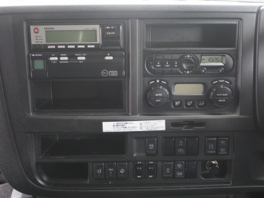 いすゞ ギガ ウイング車 大型 QKG-CYJ77B 年式 H28 [写真36]