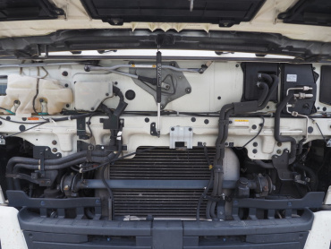 いすゞ ギガ ウイング車 大型 QKG-CYJ77A 年式 H26 [写真49]