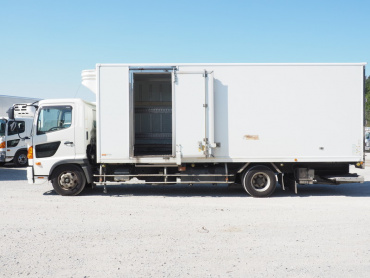 日野 レンジャー 冷凍バン 中型 TKG-FC9JKAG 年式 H25 [写真12]