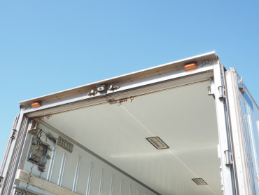 日野 レンジャー 冷凍バン 中型 TKG-FC9JKAG 年式 H25 [写真17]