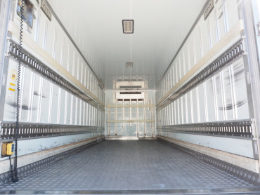 日野 レンジャー 冷凍バン 中型 TKG-FC9JKAG 年式 H26 [写真16]