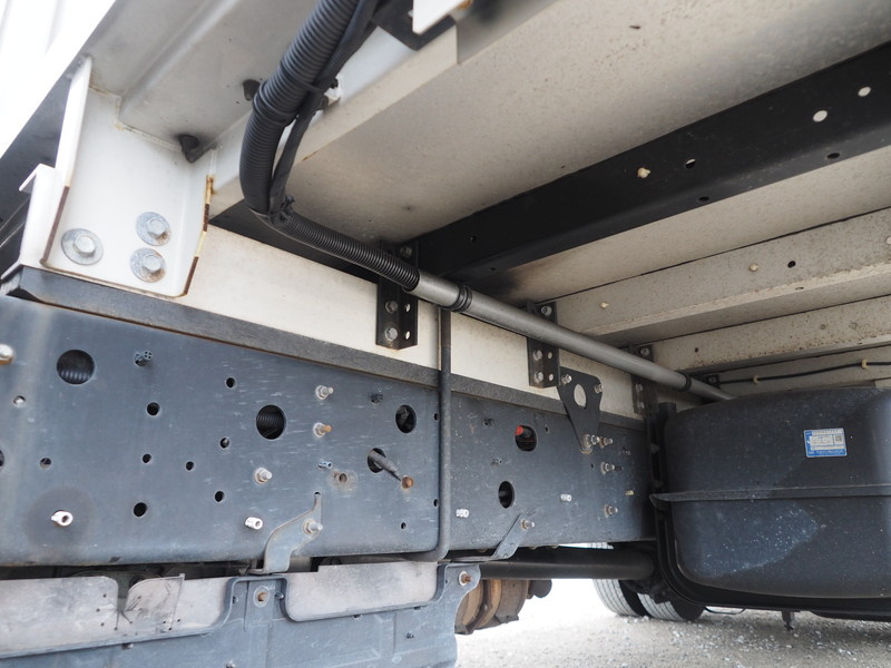 日野 レンジャー ウイング車 中型 SKG-FD7JLAG 年式 H23[写真40]