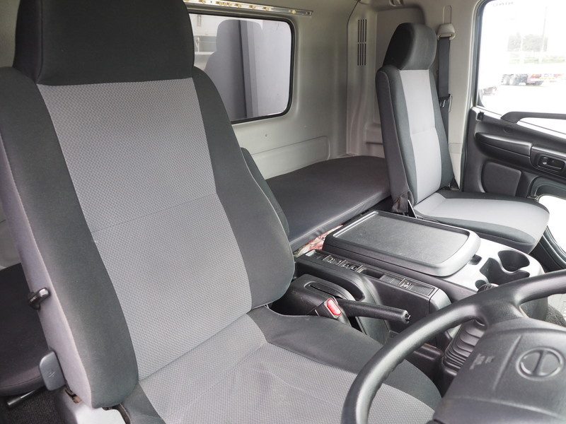 日野 レンジャー ウイング車 中型 SKG-FD7JLAG 年式 H23[写真32]