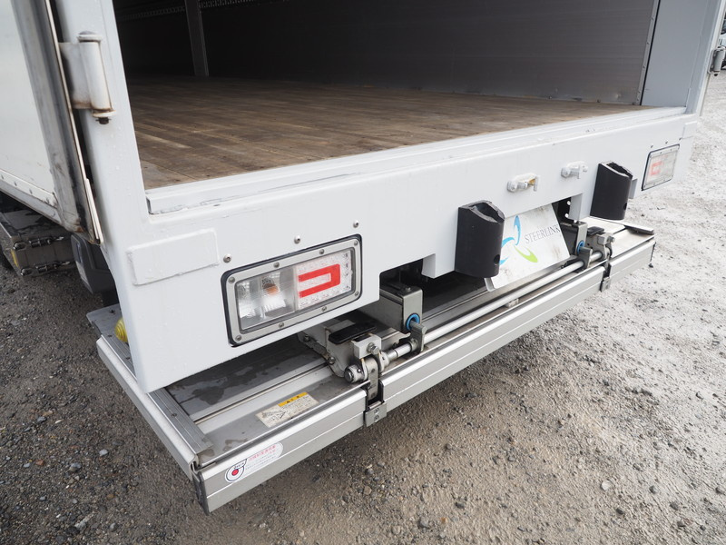 日野 プロフィア ウイング車 大型 2PG-FW1AHG 年式 H30[写真30]