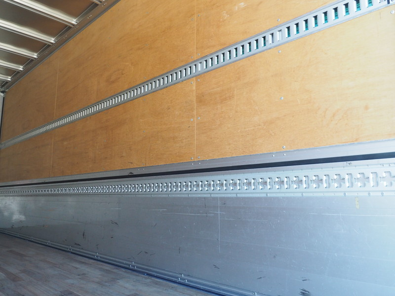 いすゞ フォワード ウイング車 中型 TKG-FRR90T2 年式 H26[写真29]