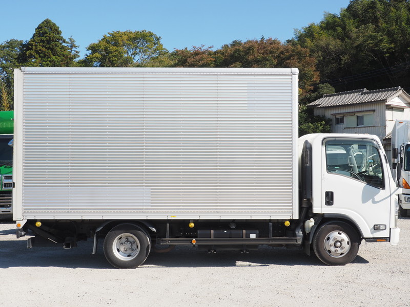 いすゞ エルフ バン車 小型 BDG-NPR85AN 年式 H19[写真08]