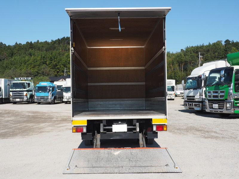 いすゞ エルフ バン車 小型 BDG-NPR85AN 年式 H19[写真15]