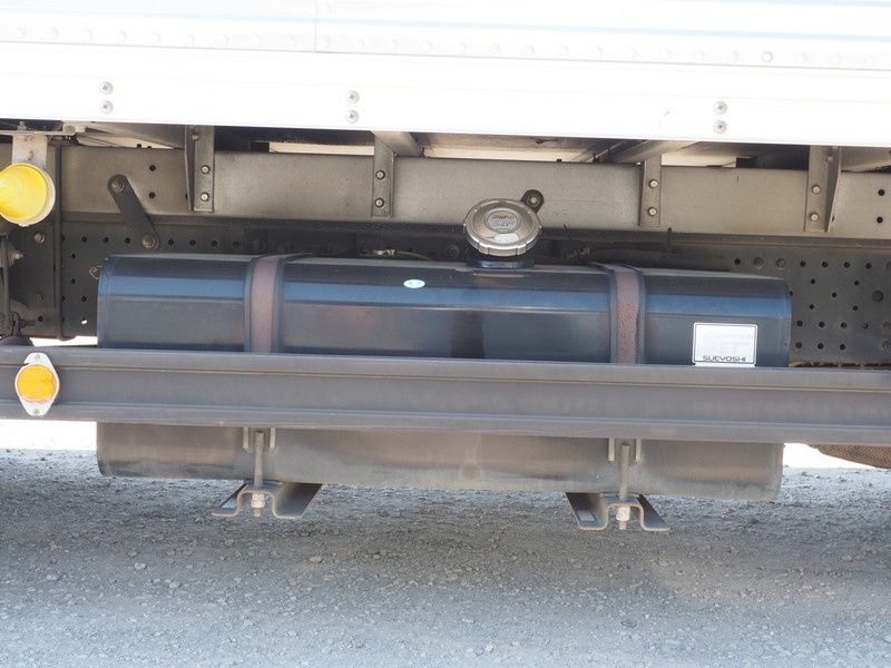 いすゞ エルフ バン車 小型 BDG-NPR85AN 年式 H19[写真11]