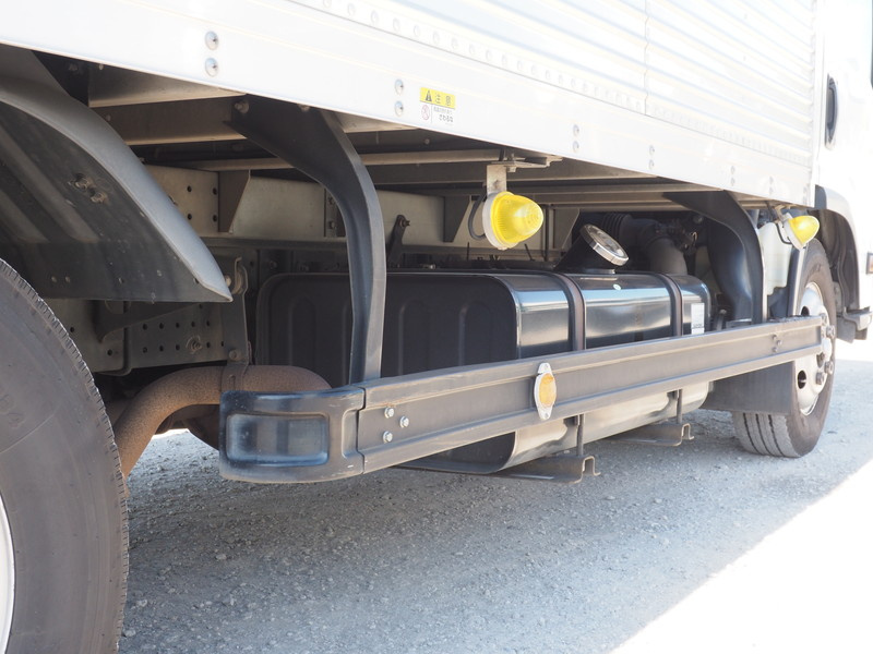 いすゞ エルフ バン車 小型 BDG-NPR85AN 年式 H19[写真10]