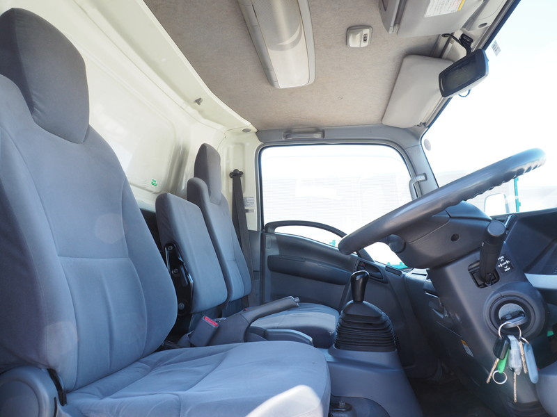 いすゞ エルフ バン車 小型 BDG-NPR85AN 年式 H19[写真30]