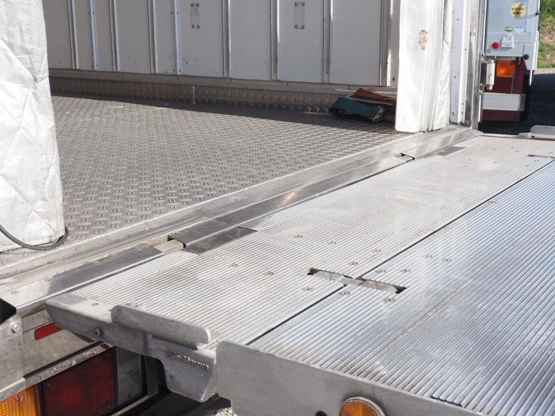 いすゞ エルフ 冷凍バン 小型 TRG-NPR85AN 年式 H28[写真33]