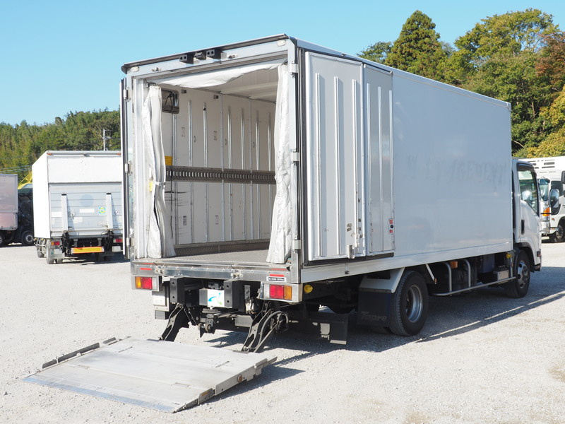 いすゞ エルフ 冷凍バン 小型 TRG-NPR85AN 年式 H28[写真28]