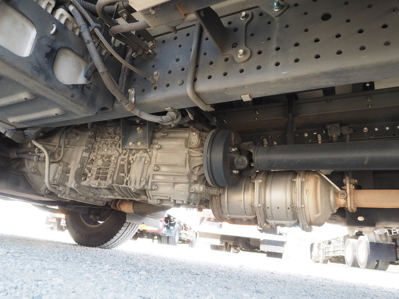 いすゞ エルフ 冷凍バン 小型 TRG-NPR85AN 年式 H28[写真43]