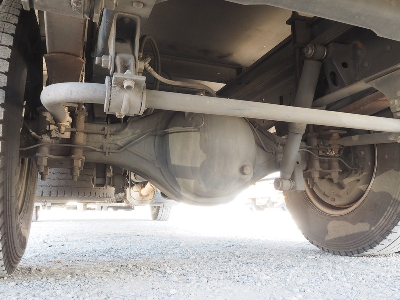 いすゞ エルフ 冷凍バン 小型 TRG-NPR85AN 年式 H28[写真46]