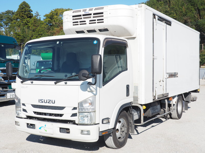 いすゞ エルフ 冷凍バン 小型 TRG-NPR85AN 年式 H28[写真01]